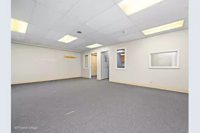 1300 Waukegan Road, Glenview, IL 60025 - Photo 13