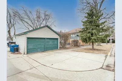 900 Lathrop Avenue, Forest Park, IL 60130 - Photo 3