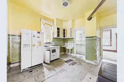 6725 S Justine Street, Chicago, IL 60636 - Photo 17