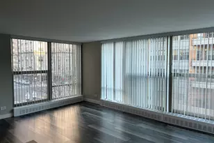 5600 N Sheridan Rd, Chicago, IL 60660 - Photo 3
