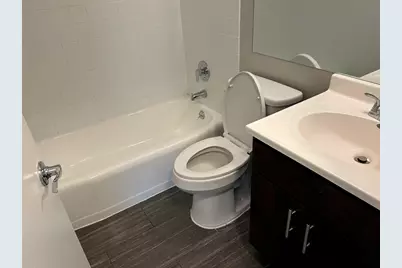5600 N Sheridan Road #001A, Chicago, IL 60660 - Photo 7