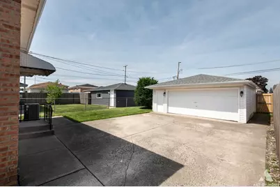 558 Muskegon Avenue, Calumet City, IL 60409 - Photo 5