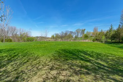 6475 Woodland Hills Drive, Lakewood, IL 60014 - Photo 3
