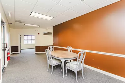 1880 W Winchester Road #204, Libertyville, IL 60048 - Photo 3