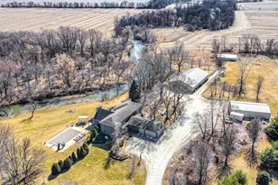 15661 W Peotone Rd, Wilmington, IL 60481 - Photo 1