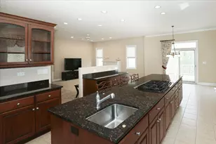 145 Rose Dr, Bloomingdale, IL 60108 - Photo 9