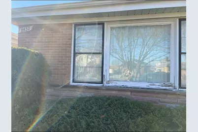 8450 Drake Avenue, Skokie, IL 60076 - Photo 1