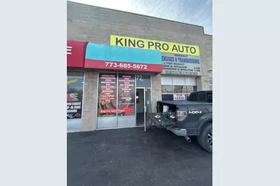 3033 N Knox Avenue, Chicago, IL 60641 - Photo 11