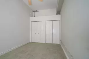 212 N Center St, Bloomington, IL 61701 - Photo 9