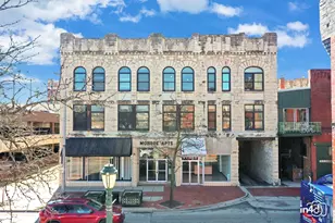 20 E Cass St, Joliet, IL 60432 - Photo 1