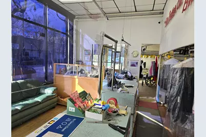 3214 W Bryn Mawr Avenue, Chicago, IL 60659 - Photo 7