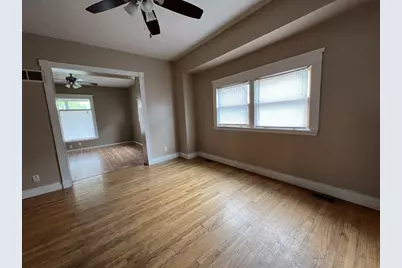 919 N Lee Street, Bloomington, IL 61701 - Photo 9