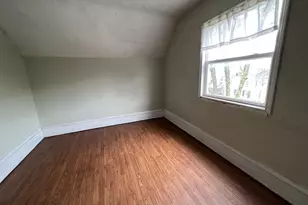 919 N Lee St, Bloomington, IL 61701 - Photo 27