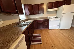 919 N Lee St, Bloomington, IL 61701 - Photo 11