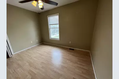 919 N Lee Street, Bloomington, IL 61701 - Photo 23