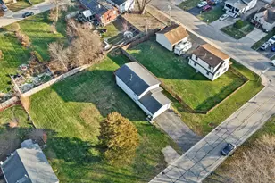 1313 Melrose Ave, Round Lake Beach, IL 60073 - Photo 19