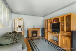 8033 S Kedzie Ave, Chicago, IL 60652 - Photo 3