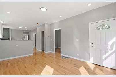 8048 S Avalon Avenue, Chicago, IL 60619 - Photo 7