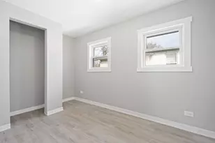 8048 S Avalon Ave, Chicago, IL 60619 - Photo 13