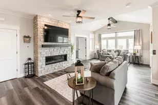 28 Kloe Ln, Sycamore, IL 60178 - Photo 25