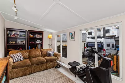 5229 W Carmen Avenue, Chicago, IL 60630 - Photo 17