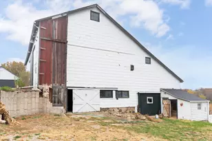 [Address not provided], Woodstock, IL 60098 - Photo 21
