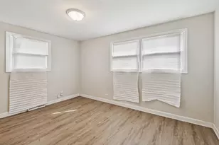 17306 Burr Oak Ln, Hazel Crest, IL 60429 - Photo 15