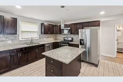 17306 Burr Oak Lane, Hazel Crest, IL 60429 - Photo 11