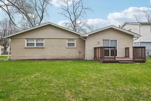 17306 Burr Oak Ln, Hazel Crest, IL 60429 - Photo 3