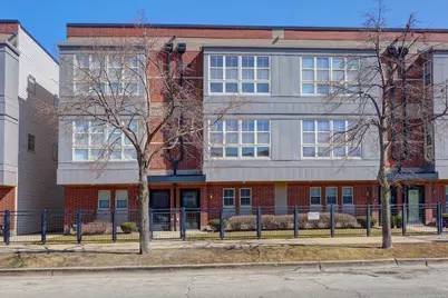 2305 S Wabash Avenue, Chicago, IL 60616 - Photo 1