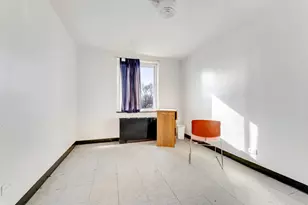 13651 S Crawford Ave, Crestwood, IL 60472 - Photo 3