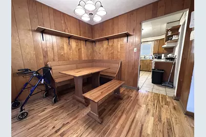 1107 Locust Street, Sterling, IL 61081 - Photo 5