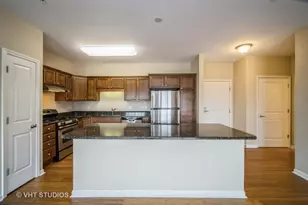 2220 Founders Dr, Northbrook, IL 60062 - Photo 3