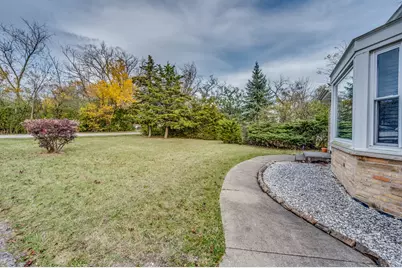 17W517 Manor Lane, Villa Park, IL 60181 - Photo 3