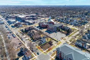 451 Duane St, Glen Ellyn, IL 60137 - Photo 1