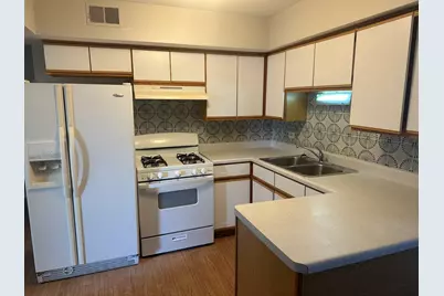 520 N Roberts Drive #1C, Glenwood, IL 60425 - Photo 3