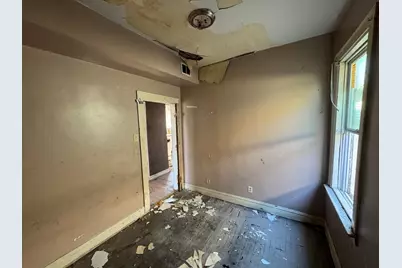 8412 S Exchange Avenue, Chicago, IL 60617 - Photo 21