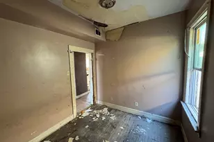 8412 S Exchange Ave, Chicago, IL 60617 - Photo 21