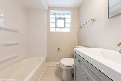 10804 S Union Avenue, Chicago, IL 60628 - Photo 5