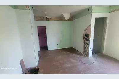 809 W Columbia Street, Danville, IL 61832 - Photo 25