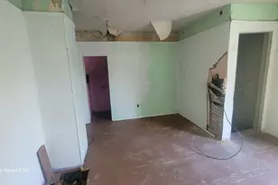 809 W Columbia St, Danville, IL 61832 - Photo 25