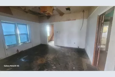 809 W Columbia Street, Danville, IL 61832 - Photo 9