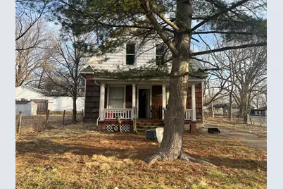 809 W Columbia Street, Danville, IL 61832 - Photo 1