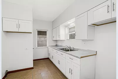 16768 Bulger Avenue, Hazel Crest, IL 60429 - Photo 9