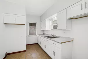 16768 Bulger Ave, Hazel Crest, IL 60429 - Photo 9