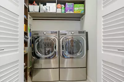 10 E Delaware Place #18E, Chicago, IL 60611 - Photo 35