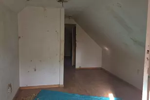 8121 S Coles Ave, Chicago, IL 60617 - Photo 3