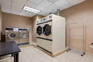 222 N Columbus Dr, Chicago, IL 60601 - Photo 13