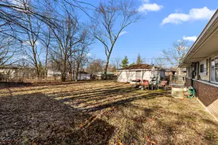 159 Blackhawk Dr, Park Forest, IL 60466 - Photo 5