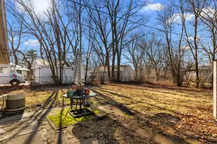 159 Blackhawk Dr, Park Forest, IL 60466 - Photo 3